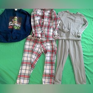 Boys size 7/8 red & green Christmas clothes bundle